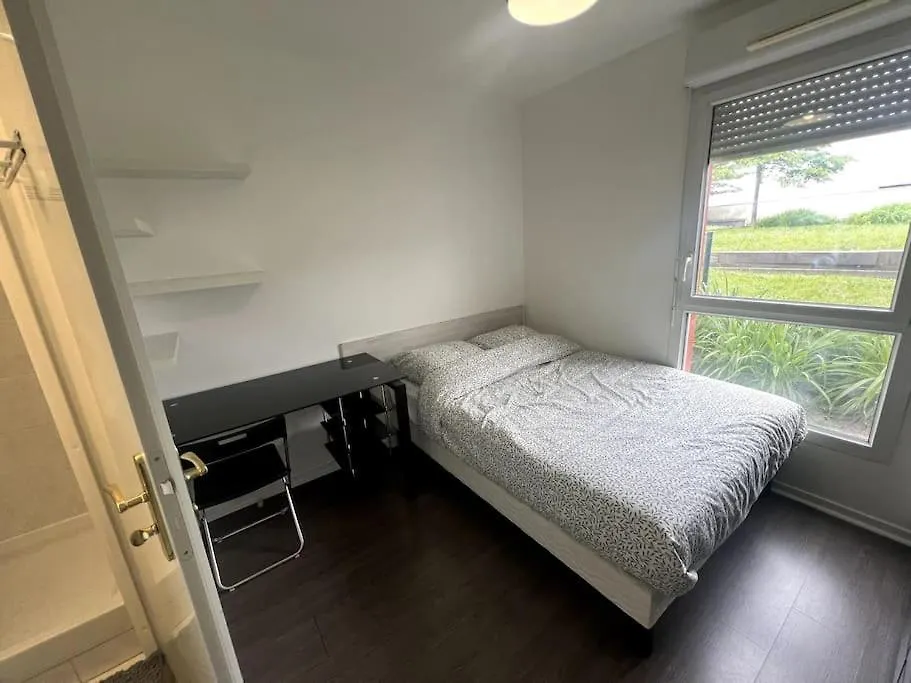 Ds Appartement Elegant Au Pieds Du Tramway Vitry-sur-Seine 0*,